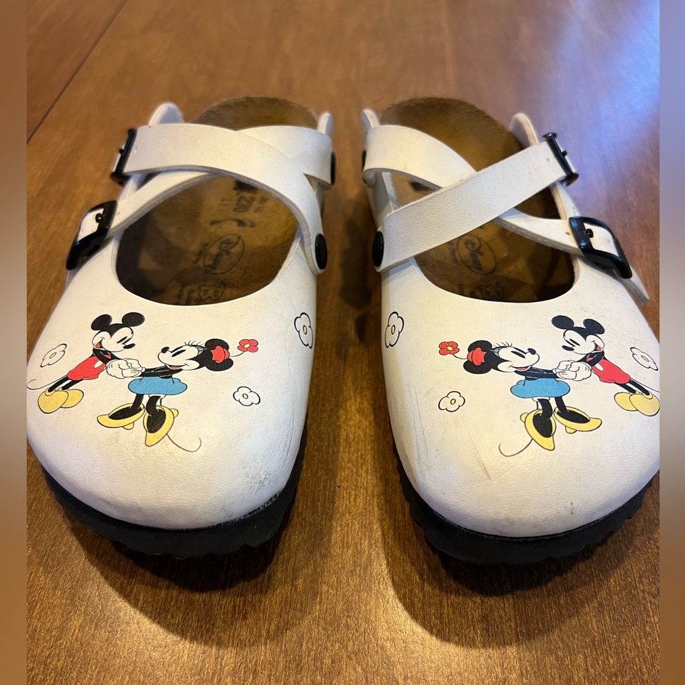Birki’s Disney Mickey and Minnie Cross Strap Women’s Size 5